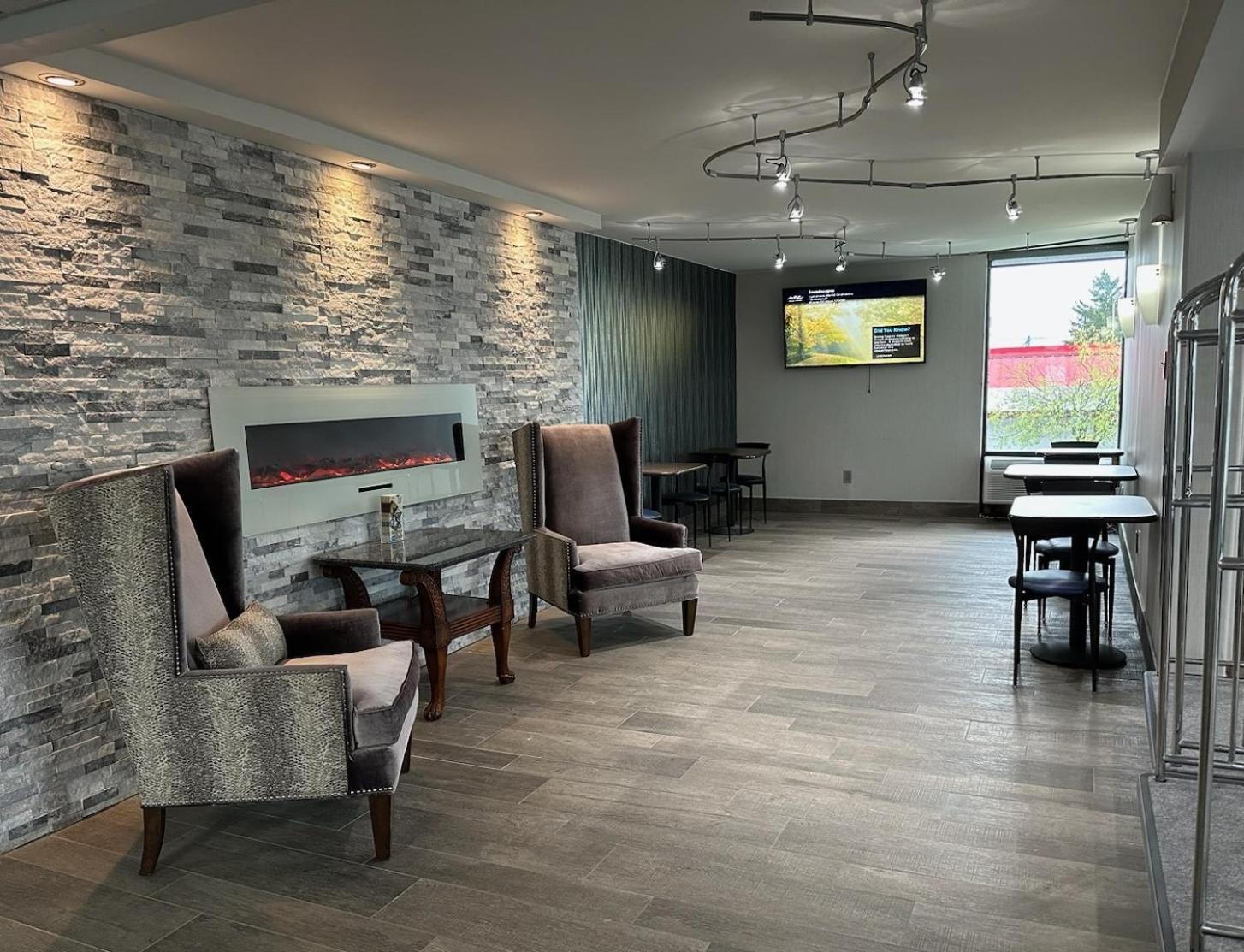 Baymont By Wyndham Johnson City/Binghamton Экстерьер фото